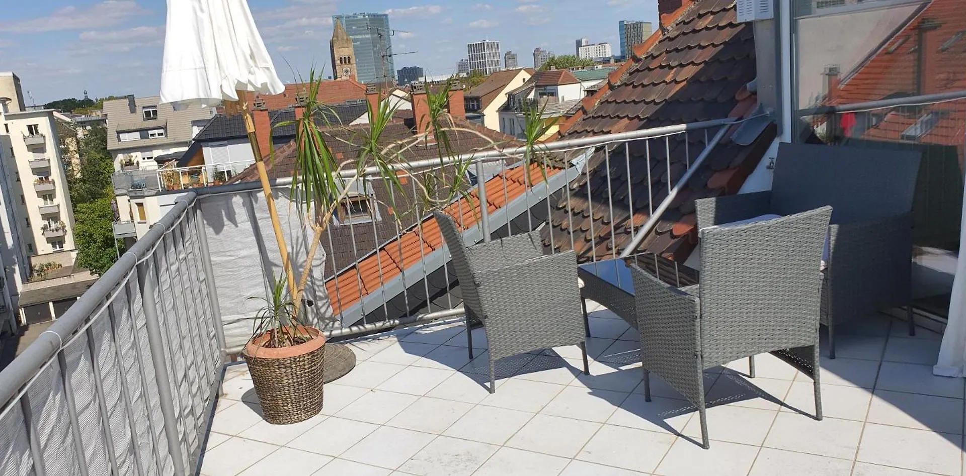 Homestay Colodging Mannheim - Private Rooms & Kitchen Germany